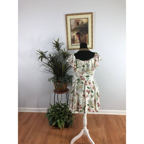 City Studio Flared Dress Women's Size 9 Multicolored 100% Polyester Boat Neck - Picture 2 of 11